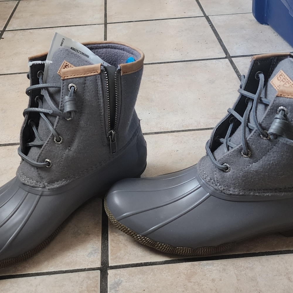 Sperry Duck Boots sz 10New w/o box - Picture 5 of 6
